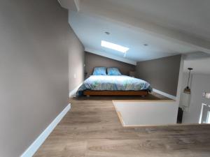 Brown détente - hammock self check-in