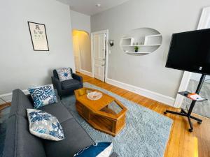 Cozy 1BR1BA Apartment Melrose Park
