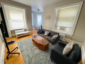 Cozy 1BR1BA Apartment Melrose Park