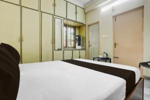 Hotel O M.P GUEST INN