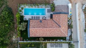 Villa Flores with private pool in Tar