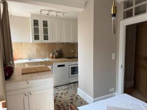 Appartement 1er étage dans maison de maître