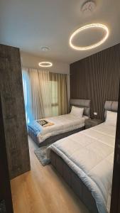 شقة داخل كمبواند Kayan grand haightsرقم هاتف صفر صفر اتنين صفر واحد واحد صفر اتنين اربعه ثلاثه صفر 222