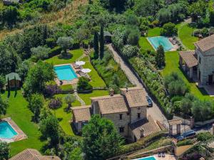 Scappo in Umbria, casale della quiete