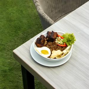 Pelangi Hotel at Artotel Pelangi Park