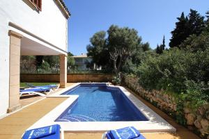 VILLA BEACH BELL LLoC