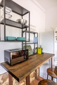 Cottage with Jacuzzi, Sierra Norte, close to Seville