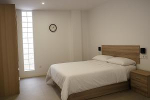 Apartamento a 5 min caminando de la estación de Bus y Tren María Zambrano