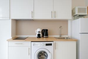 Apartamento a 5 min caminando de la estación de Bus y Tren María Zambrano