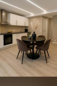 Aurora City Retreat Free Parking & Free WiFi