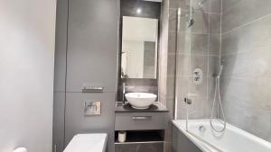 Riverside Rooms and Apartments