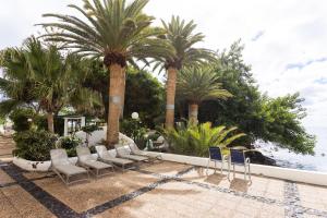 Frontline Beach Apartment