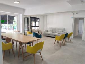 MadVibes Hostel Gran Vía - Хостелы, Мадрид
