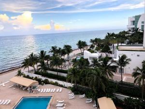 Beach condo with great views for your worry free vacation in Hollywood FL