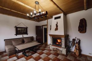 Готель Яблуниця