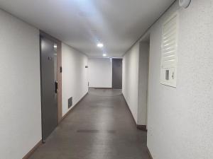 Sleek, Secure Gangnam Suite for 2 with elevator# Walk to Subway, Biz and Clincs 12