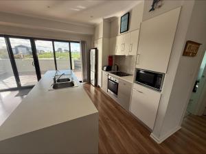 Sea Breeze at Coobowie