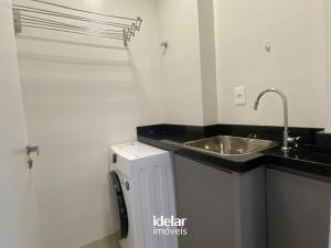 Prédio 100m da Praia do Perequê