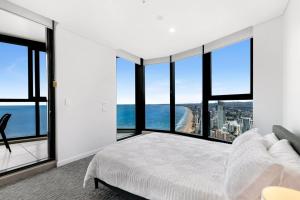 Penthouse 2b Ocean Views. B