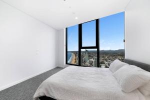 Penthouse 2b Ocean Views. B