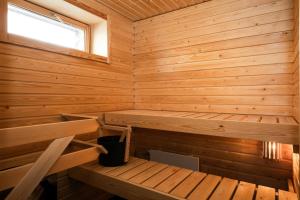 Spacious Apartment for 4 with Sauna