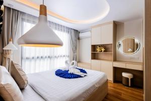 Modern 2BR apartment on Kamala Beach