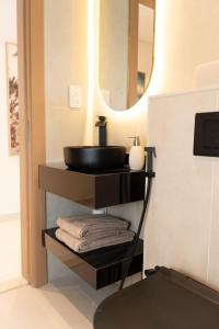 Apartment Studio Design Blue Wave