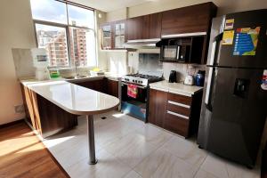 Confortable and modern, 14th Floor