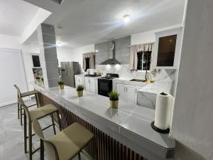 Villa Medrano Home with pool