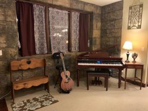 View Nauvoo and the Mighty Mississippi Sidon