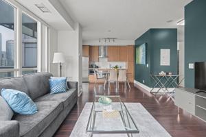 Elegant 1 Bedroom in Downtown Toronto