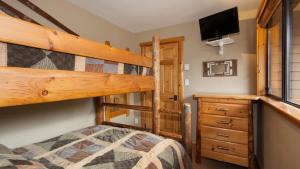 Hearthstone Lodge 3 | Central Whistler Village Condo with Sauna & Hot Tub