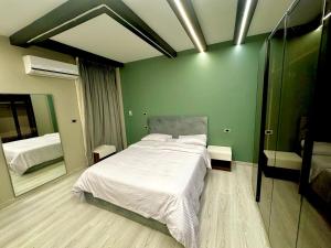 1244823 · Haven seekers 3BR Apt Madinaty