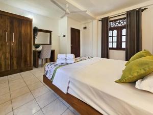 Evolve - Royal Mount