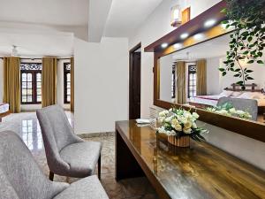 Evolve - Royal Mount