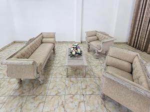 Evolve - Royal Mount