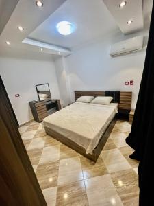 1131544 · Central-Stylishunique 2BR Apt+Patio in Madinty