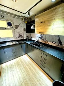 81-12-13 · Hidden Gem Madinaty+WIFI+Huge Patio (Premium)