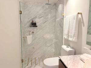 BOLONGO your exclusive oceanfront escape