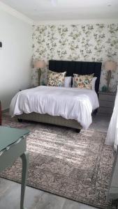 Pennington Splendor Apartment