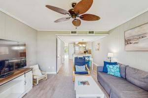 Hilton Head Cabanas 75