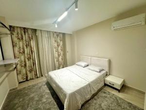 124432 · Luxurious 3BR-Stunning Patio&View+5G Wifi Madinaty