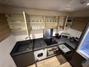 Premier Serviced Apartmetns oldham road Manchester