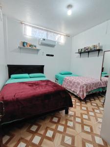 Cuarto en galápagos