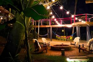 ASA | Quinta da Esmeralda | Pub | Piscina | Chalés