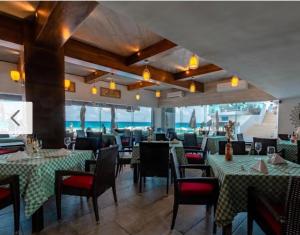 Beachfront studio with a beautiful terrace