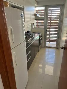 Moderno Apartamento a metros de la playa brava