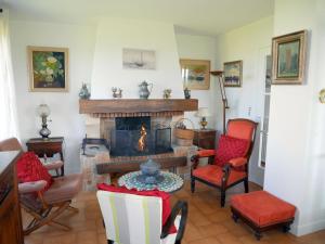 Holiday Home in Brittany with Sea View