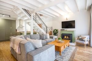 Wavesong on Watts - Pet Friendly with Spa