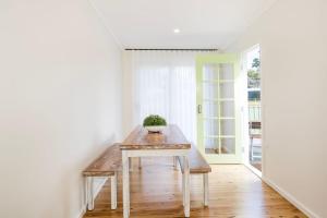 Wavesong on Watts - Pet Friendly with Spa